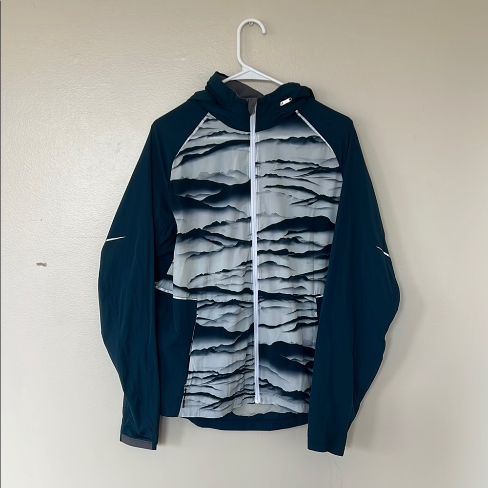 Lululemon Athletica Windbreaker Hooded Jacket